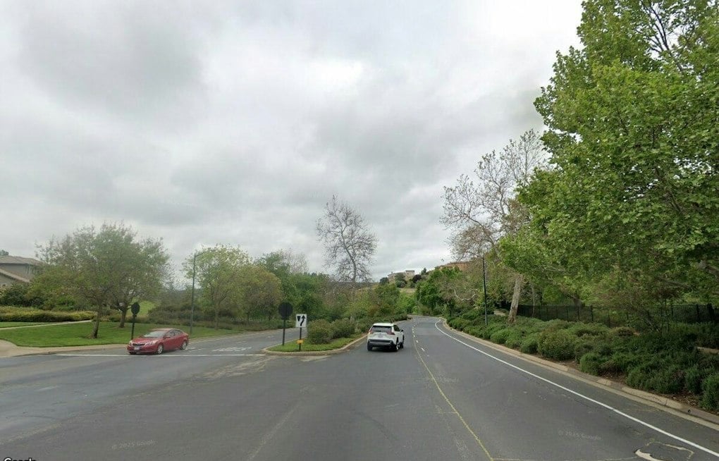 Tesla Fireball Kills Three on Serrano Parkway in El Dorado Hills, One Escapes