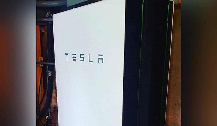 Tesla Powerwall Torches Garbage Truck Load on Citrus Heights Street
