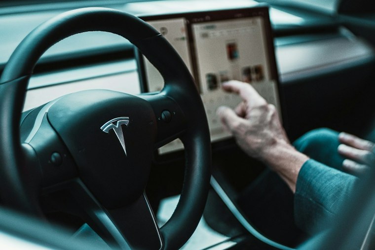 Tesla Settles Contra Costa Autopilot Death Suit Days Before Trial Date