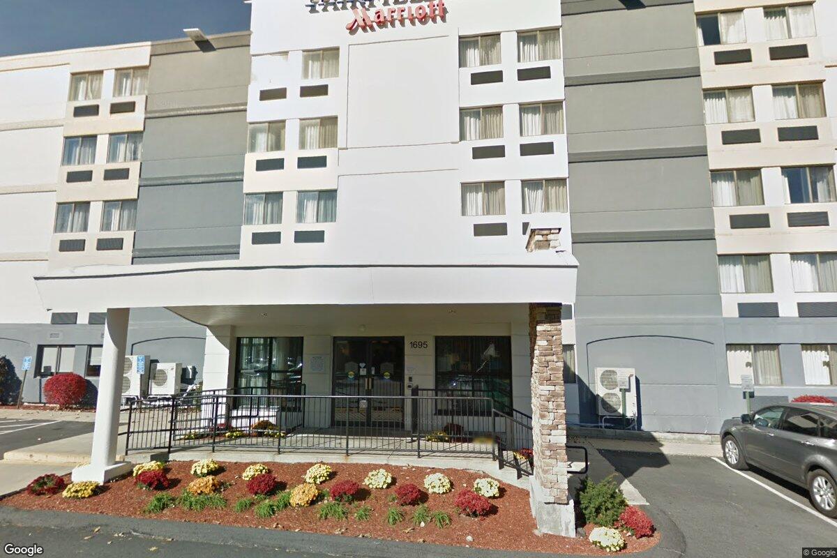 hoodline.com - Sam Cavanaugh - Tewksbury Hotel Drug Bust Leads to Two Arrests