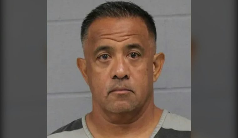 Texas Co-Defensive Coordinator Johnny Nansen Charged With DWI After Austin Crash