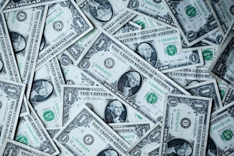 Texas Single-Income Family Needs $72,925 a Year, Study Finds