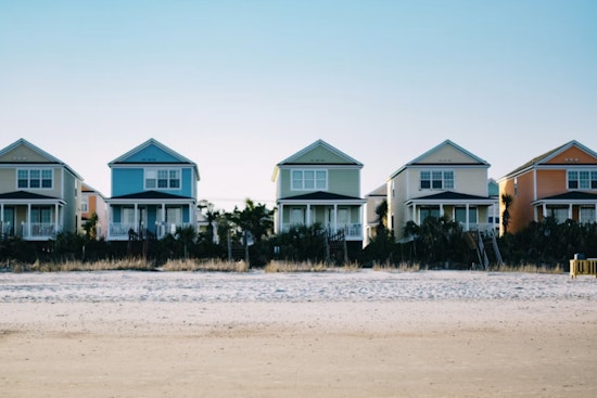 Texas Windstorm Board Kills Plan to Drop 53,000 Coastal Vacation Homes