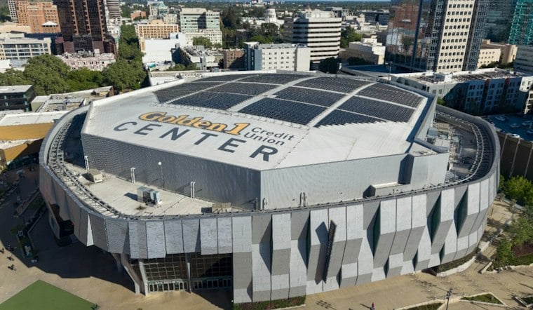 Thomas Rhett Brings Soundtrack To Life Tour To Sacramento's Golden 1 Center