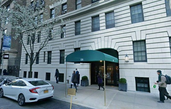 Three People Climb Out of Upper East Side Sewer Near UN Security Zone
