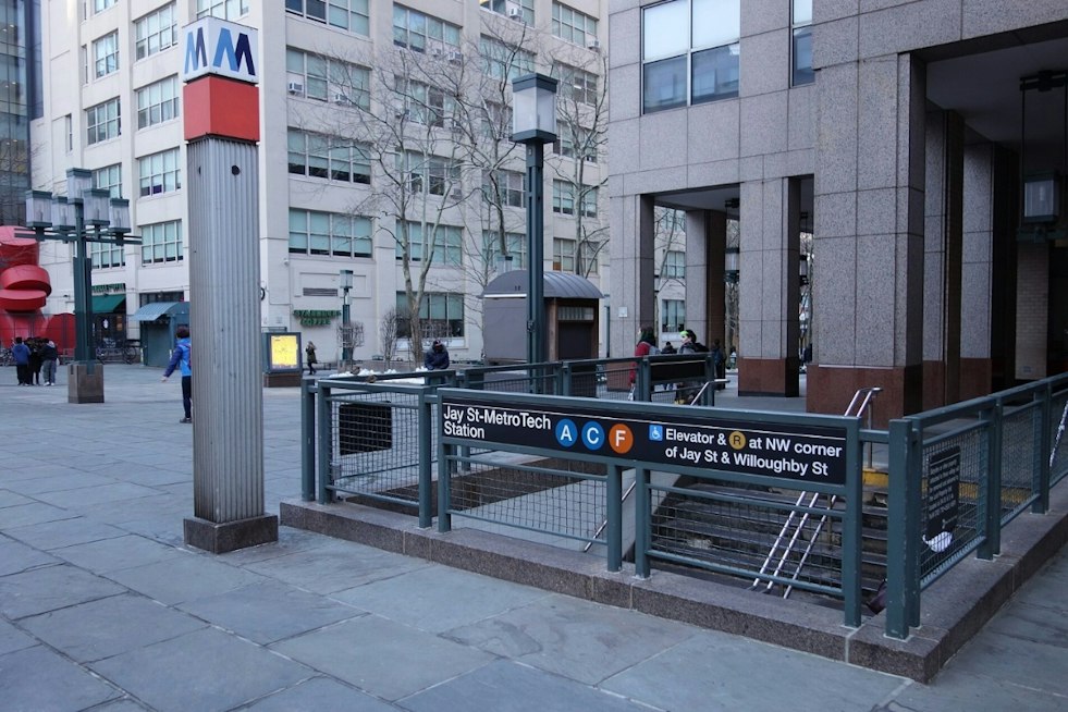 Three Suspects Rob Woman, 22, at Gunpoint on Jay St-MetroTech Staircase