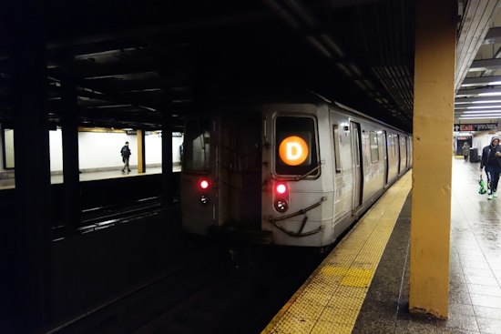 Three Suspects Sought After Bronx Woman Robbed On Southbound D Train