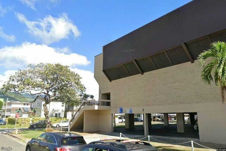 Three Teens Nabbed in McCully After Waikīkī Gunfire Rattles Late-Night Crowds
