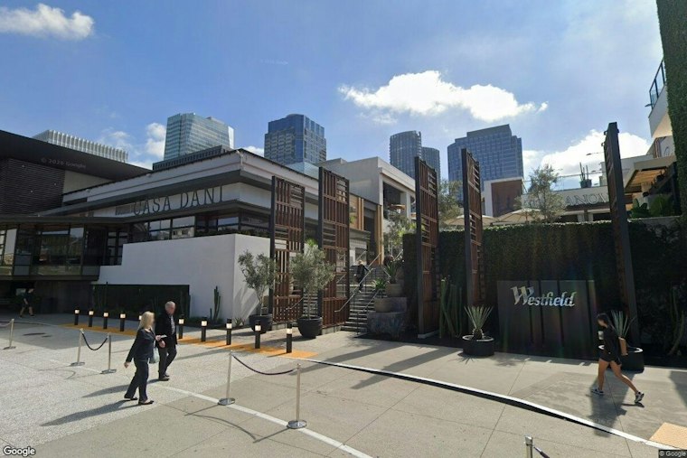 Tom Brady's CardVault Lands in Century City, Its 18th Store Nationwide
