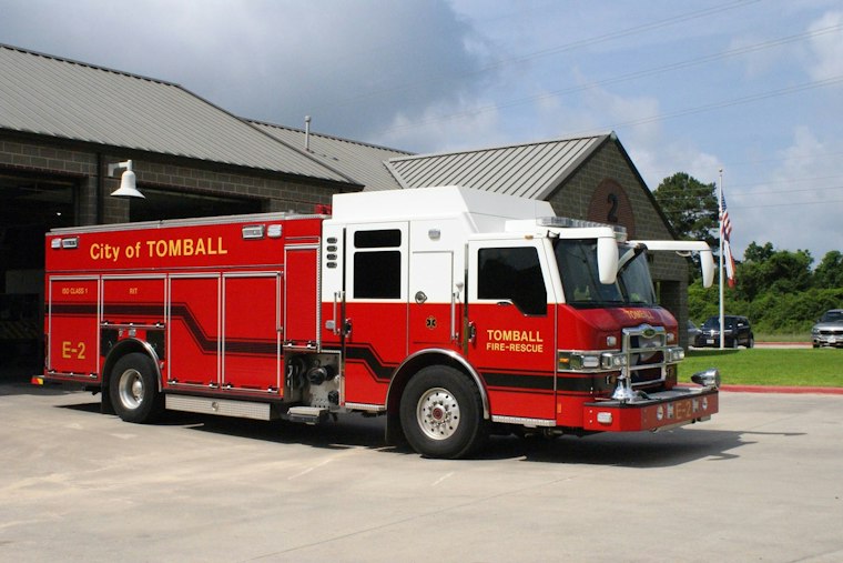 Tomball Construction Worker Airlifted After Falling Into Trench Near Walmart