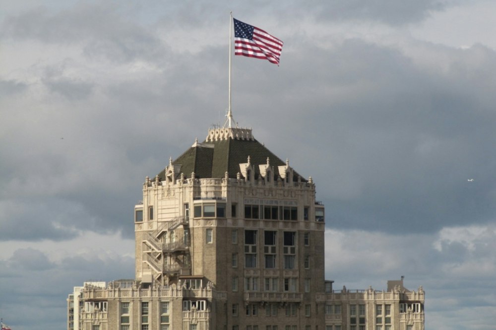 Top of the Mark Revives 100-Martini Quest for Nob Hill Hotel's Centennial