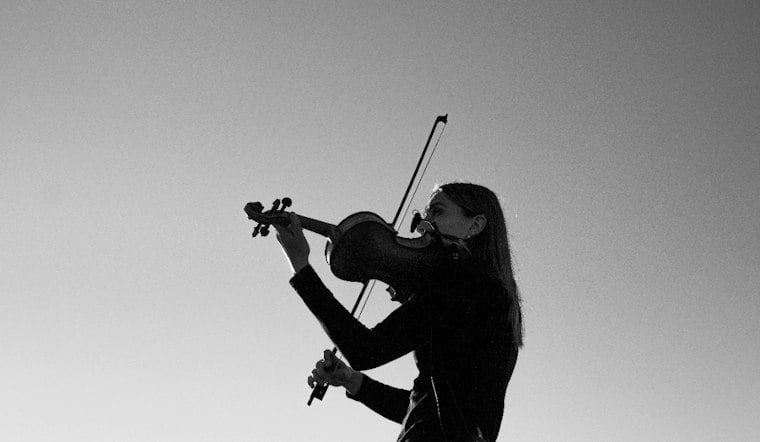 Trap Violinist Clejan Brings Show to Beam Live in OKC