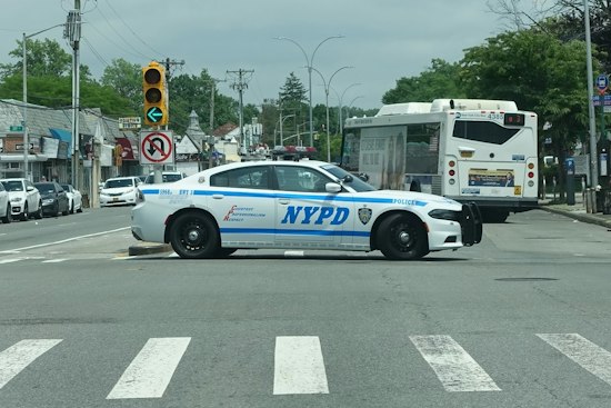 Trio Robs 10 Victims Across Jamaica, Queens — Cops Release Suspect Photo