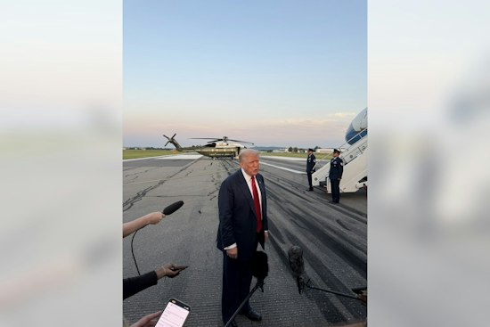 Trump Gave Three Aides $45,000 Cash Gifts and a Fourth $20,000, Ethics Lawyers Cry Foul