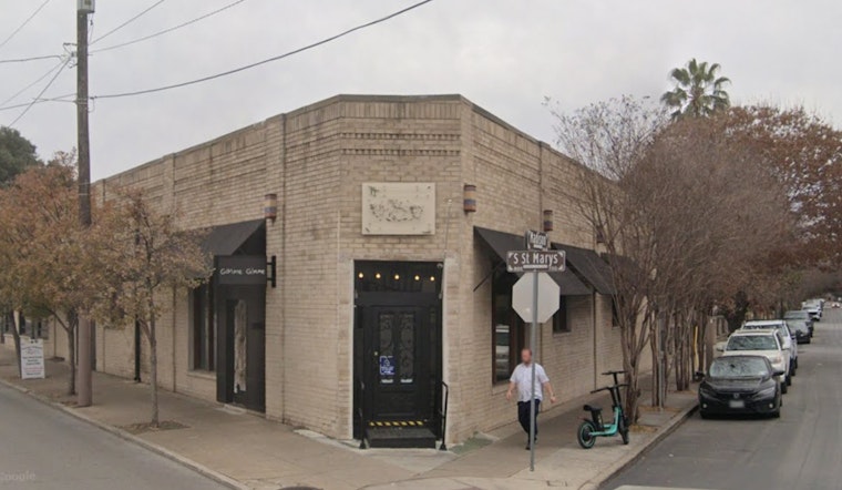 Truth Pizzeria Returns From the Dead Inside Southtown's Gimme Gimme