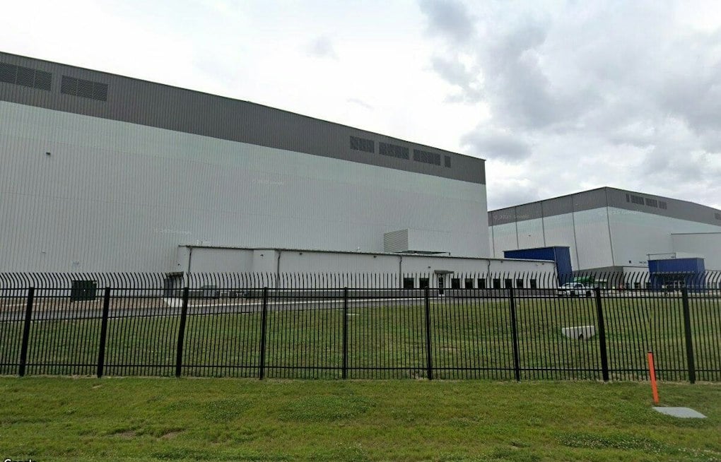 Turner Tours Sierra Nevada's Booming Dayton Plant Ahead of Tight Reelection Fight