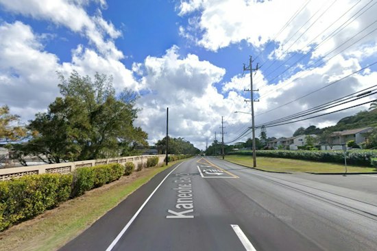 Two 21-Year-Old Men Hurt in Kaneohe Bay Drive Rollover Crash