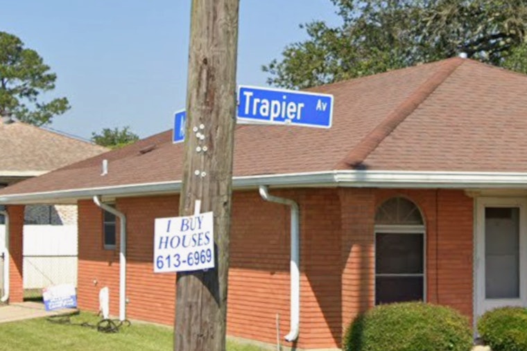 Two Gunmen Shoot Homeowner During Overnight Burglary in New Orleans East