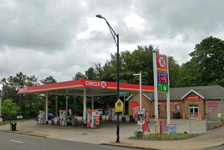 Two Men Shot at Akron Circle K, Teen Arrested