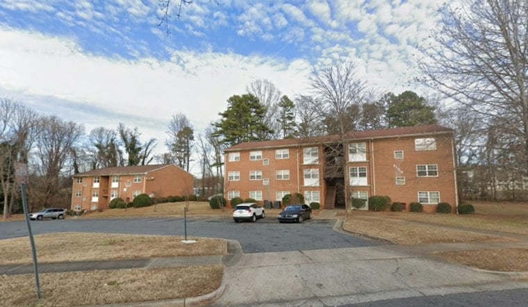 Two Shot at West Charlotte Housing Complex, One Man Later Dies