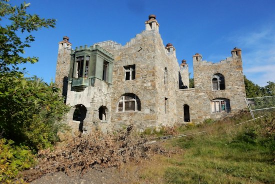 Two Teens Charged in Arson That Doomed Gilford's Kimball Castle