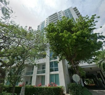 Two Workers Dangle From 23rd Floor After Miami River Scaffold Snaps