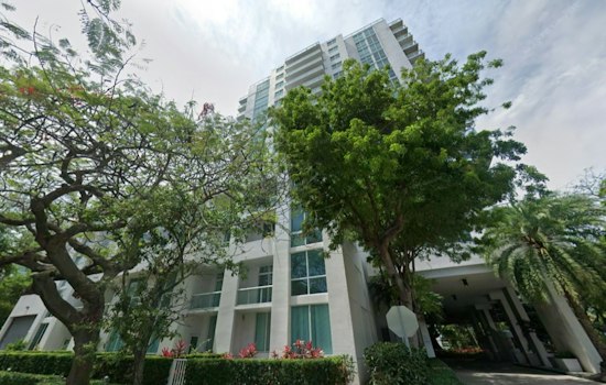 Two Workers Dangle From 23rd Floor After Miami River Scaffold Snaps