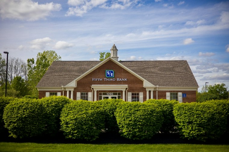 U.S. Bank Still Rules Cincinnati Deposits as Fifth Third Closes the Gap