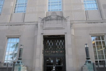 UC Library Changes Reduce Access Hours and Student Hiring as Budget Review Continues