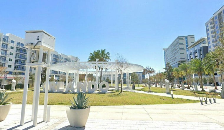 UCF Downtown Officers Stop Man From Harming Himself After 911 Tip