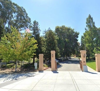 Unauthorized Adult Arrested at Sequoia High School in Redwood City