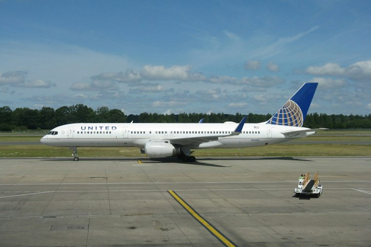 United Airlines Chatbot Botches Travel Credit Rule, Customer Fights Back