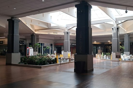 Urban Explorer Says Man Claiming to Be Ford City Mall Guard Struck Him With a Piece of Metal
