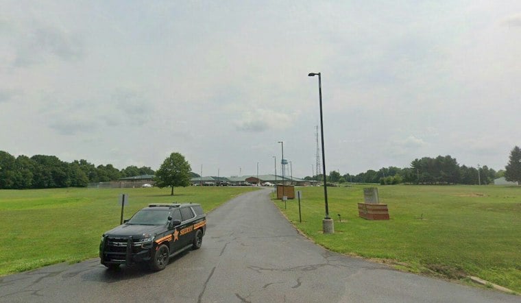 US Marshals Chase 29-Year-Old Wanted for Sex Crime, Armed Robbery