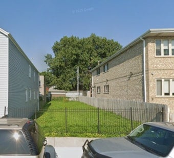 Vacant Pilsen Lot Since 2007 Set for Three-Unit Building on Desplaines Street