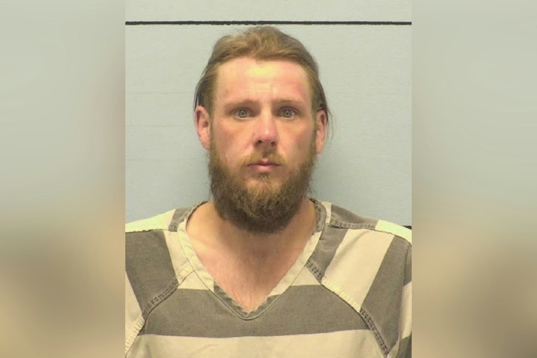Valdese Man Wanted On Meth, Paraphernalia Charges After Skipping Court