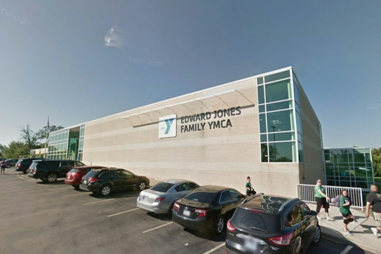 Van Slams Into Maryland Heights YMCA, Forces One Room To Close