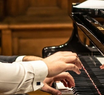 Vanderbilt Piano Duo Opens Blair Season With Four Hands, One Keyboard