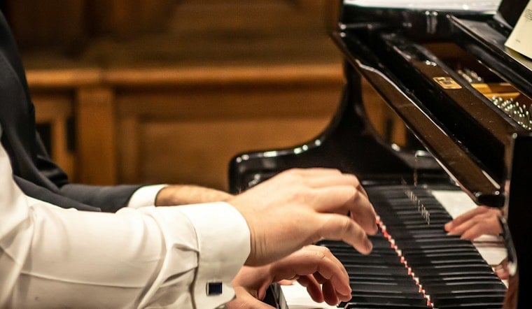 Vanderbilt Piano Duo Opens Blair Season With Four Hands, One Keyboard