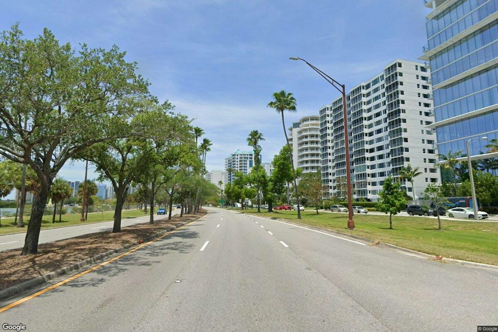 Venice Man, 51, Dies After Motorcycle Crash at Sarasota Bayfront Roundabout