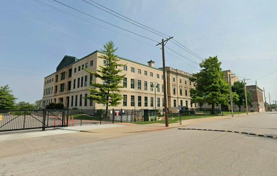 Vienna 911 Coordinator Admits Stealing $690K From Three Illinois Counties