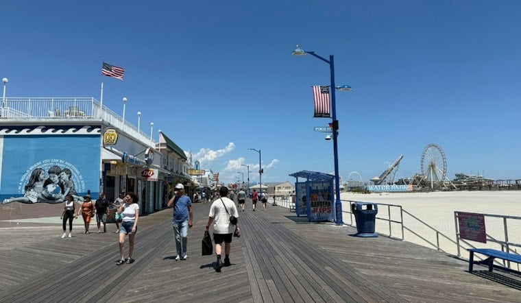 Vintage Hot Rods Hit Wildwood Sand Oct. 3-4 as Race of Gentlemen Returns