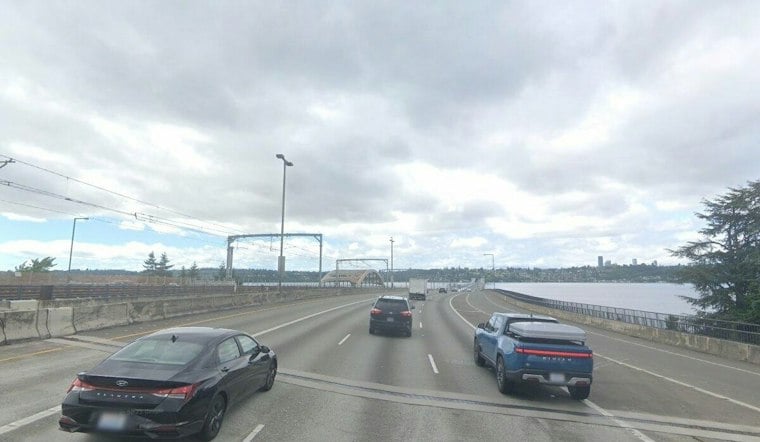 Viral Video Shows Car Racing Down I-90 Trail Over Lake Washington, WSP Investigating