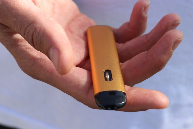 Volusia Schools Weigh Vape Courses Over Suspensions as Referrals Soar