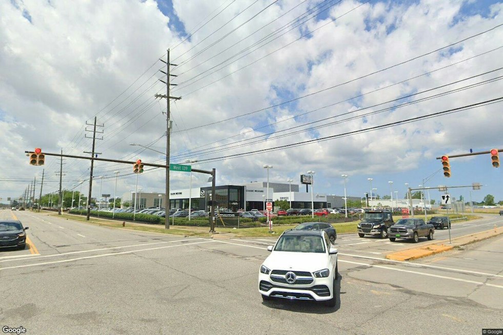 Wanted Brook Park Man, 28, Wrestled to Ground After Running Red Light