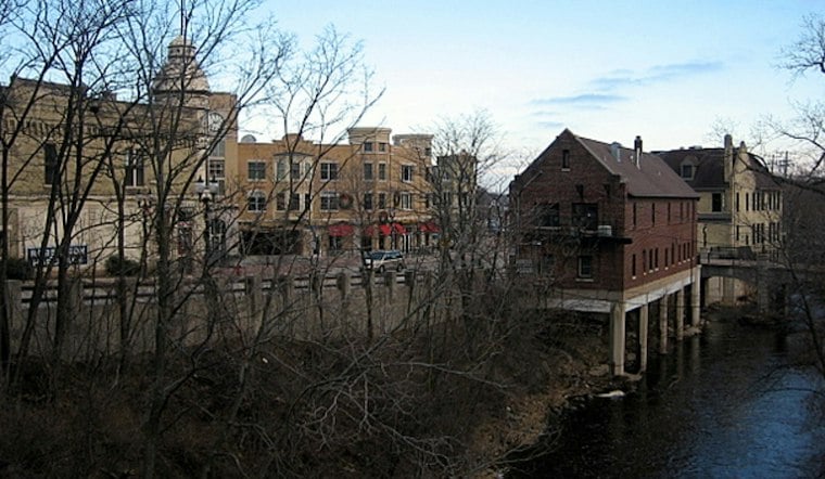 Wauwatosa Village Lets Drinkers Roam Free for Milwaukee County's First Social District