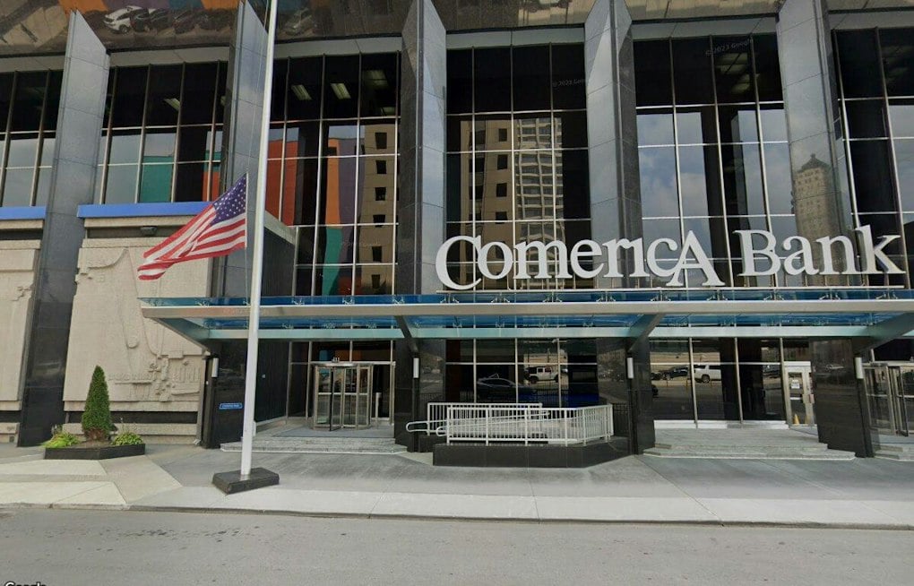 Wayne County Eyes $25M Buy of Old Comerica Tower in Detroit