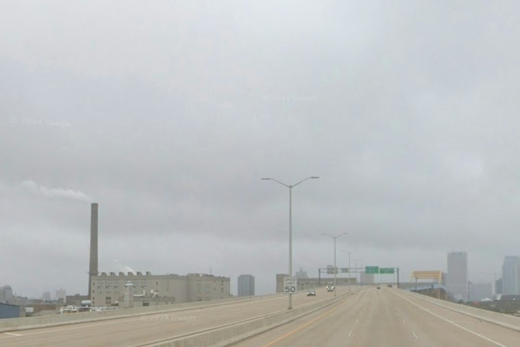 Weekend Soaker To Swamp Milwaukee, Bring Dangerous Lake Michigan Shoreline Conditions