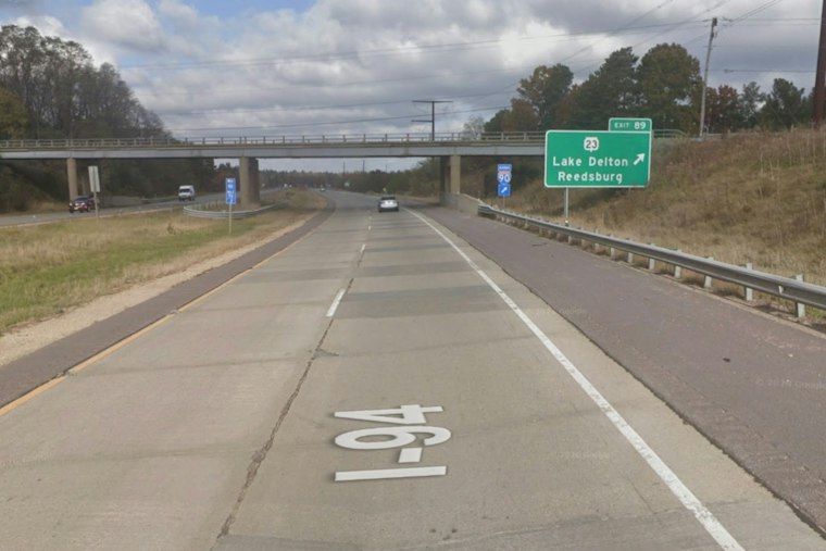 West Allis Man, 24, Dies After SUV Hits Boat Trailer on I-90 Near Lake Delton