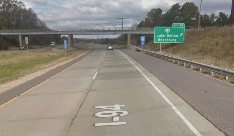West Allis Man, 24, Dies After SUV Hits Boat Trailer on I-90 Near Lake Delton